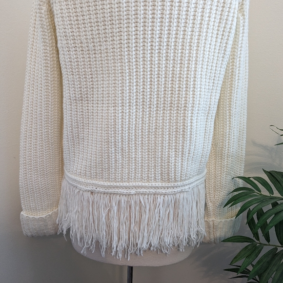 Moon River | Anthropologie Fringe Chunky Knit Sweater Cream Medium - Picture 7 of 8